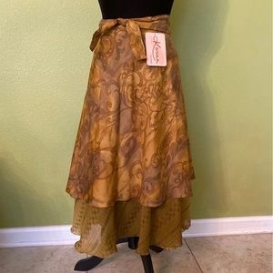 NWT Multi use wrap dress, skirt or beach coverup   Bohemian festival cruise wear